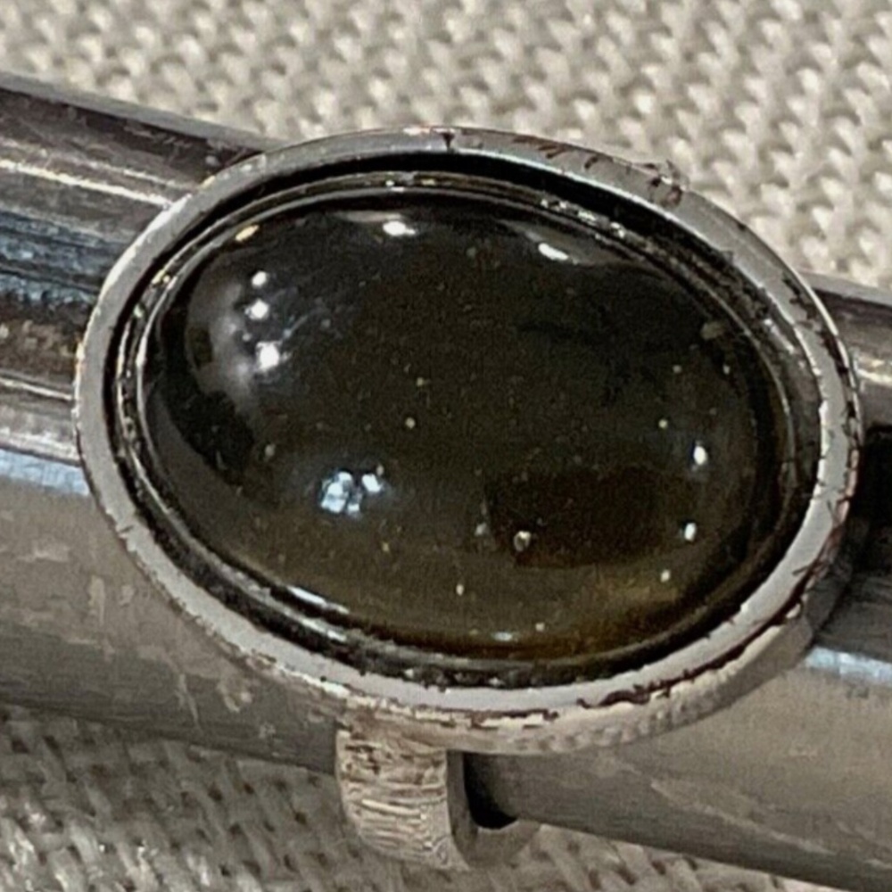Ladies Sterling Silver Oval Gray Moonstone (?) Ring Size 6